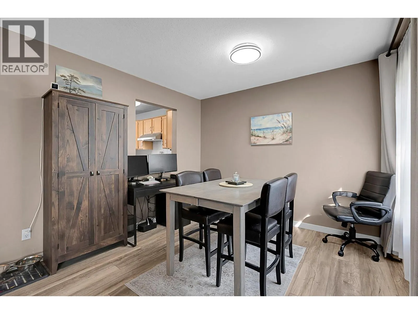 150 Franklyn Road Unit# 20