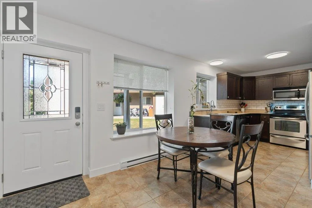 1449 1 Avenue NE Unit# 102