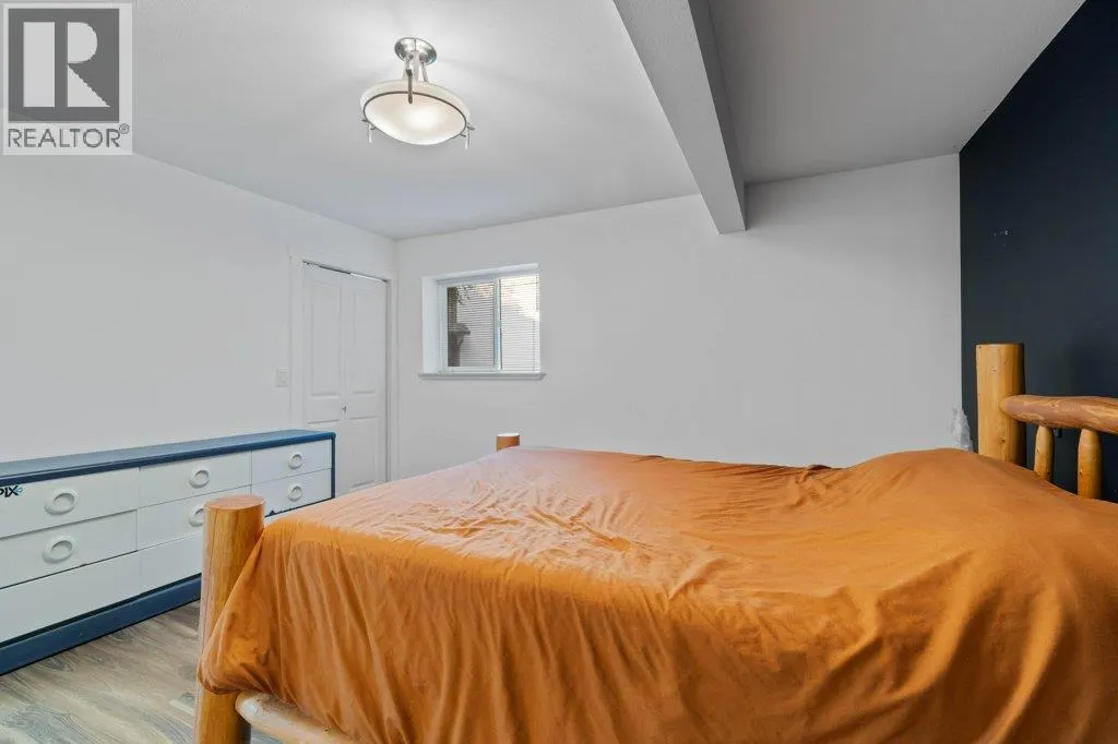 1449 1 Avenue NE Unit# 102