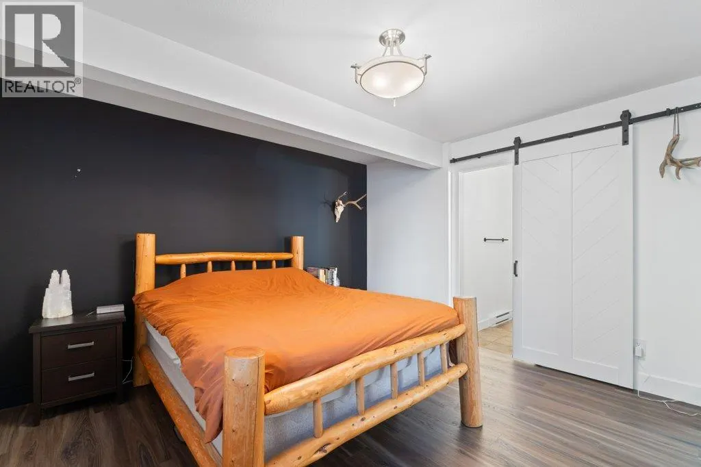 1449 1 Avenue NE Unit# 102