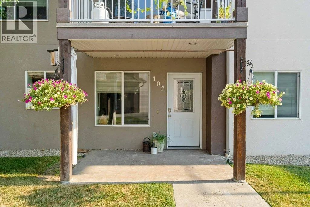 1449 1 Avenue NE Unit# 102