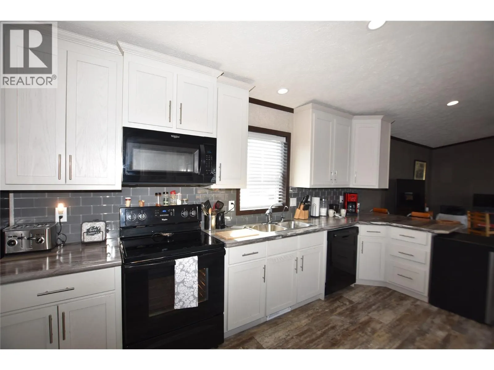 61 Antoine Road Unit# 8