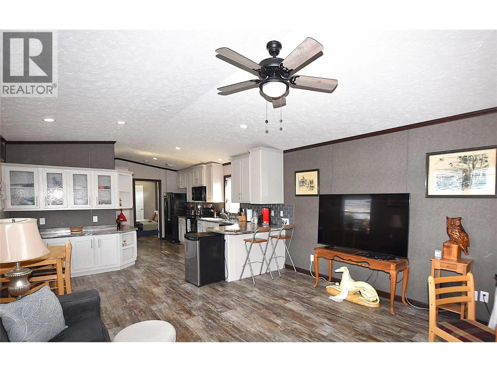 61 Antoine Road Unit# 8