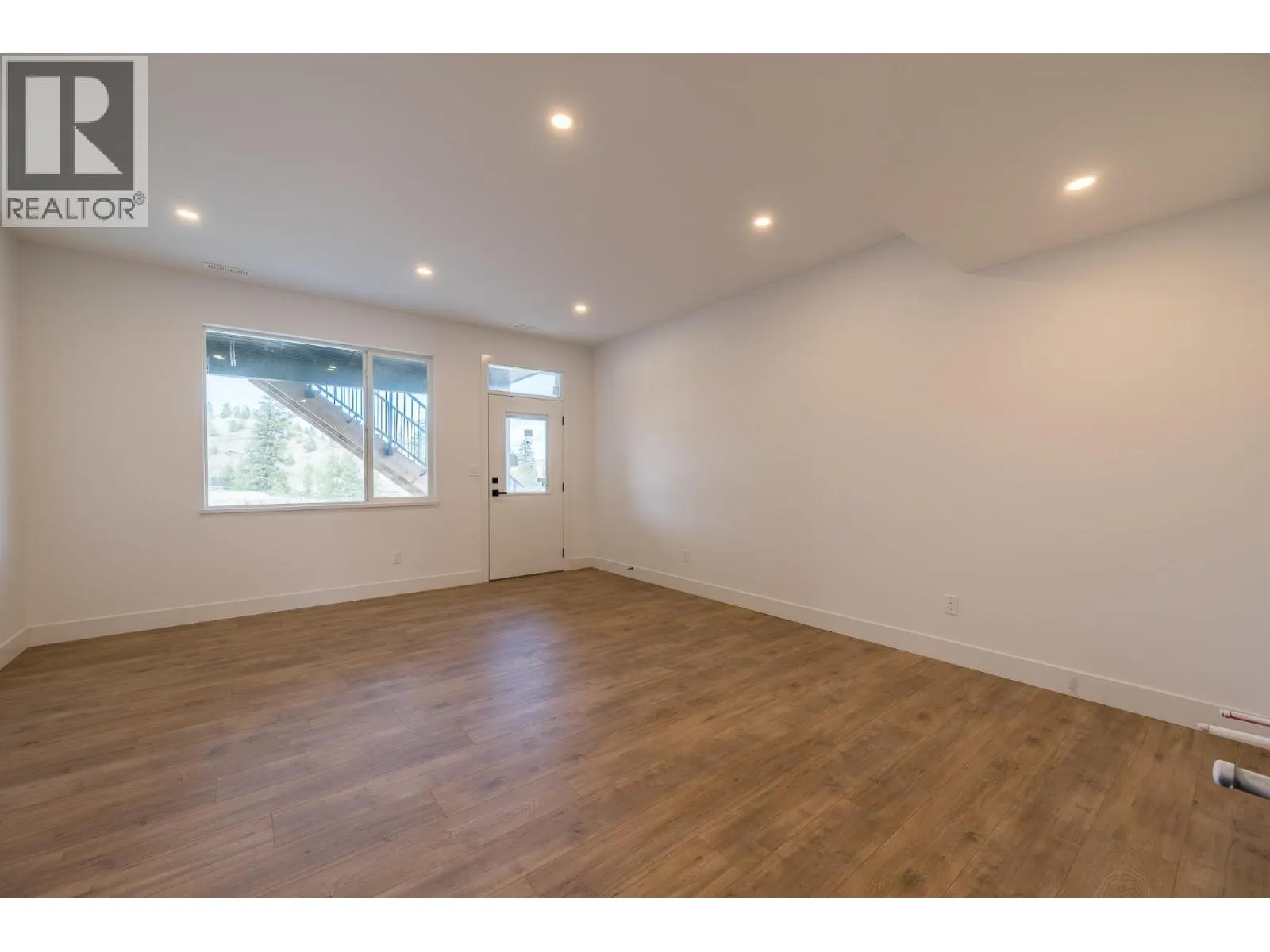 1609 Cordonier Place