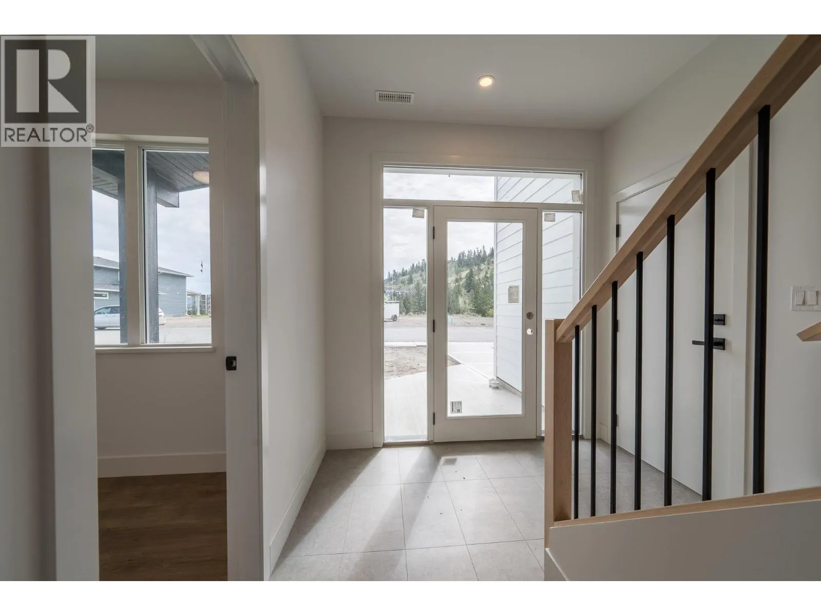 1609 Cordonier Place