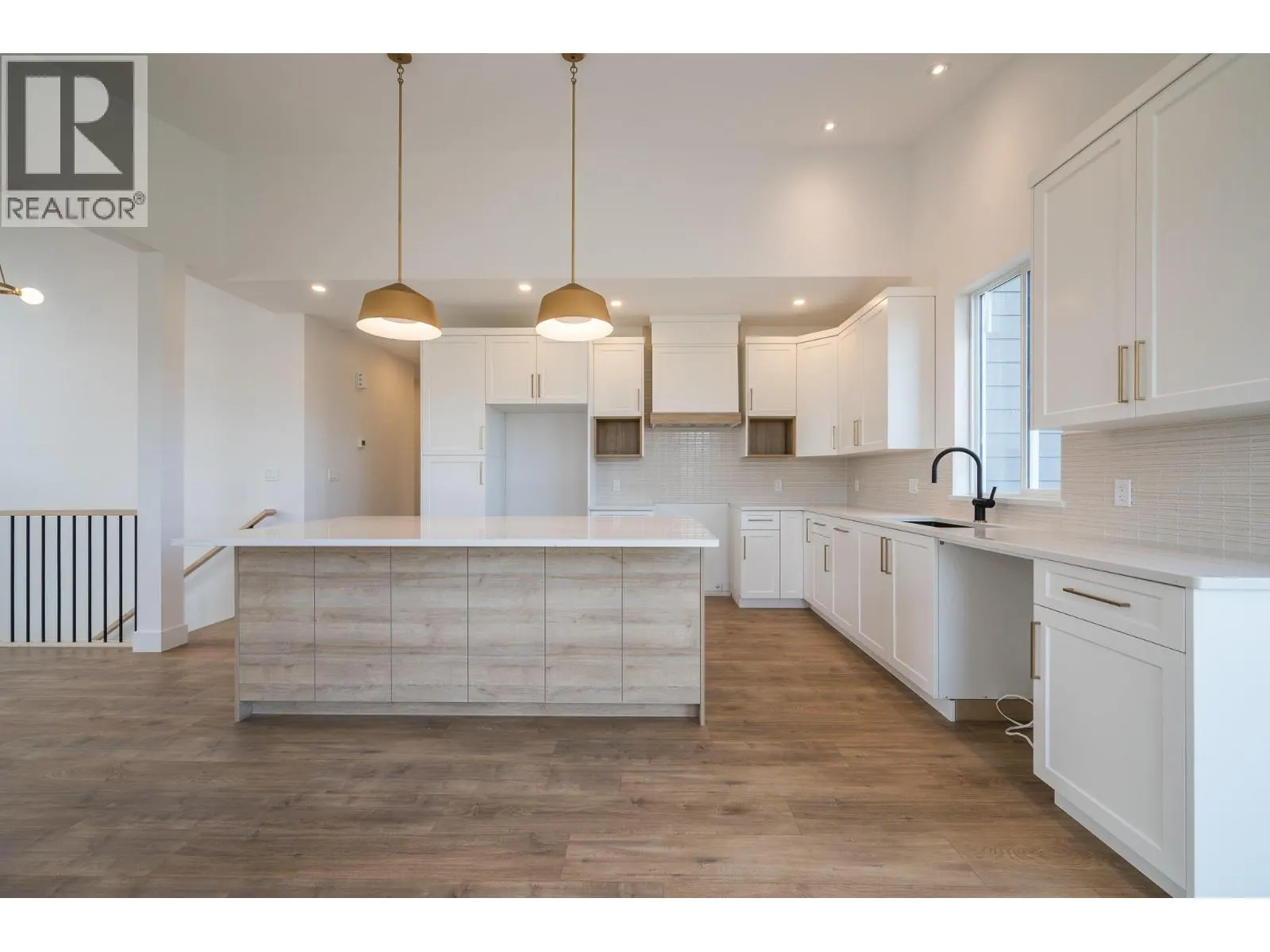 1609 Cordonier Place