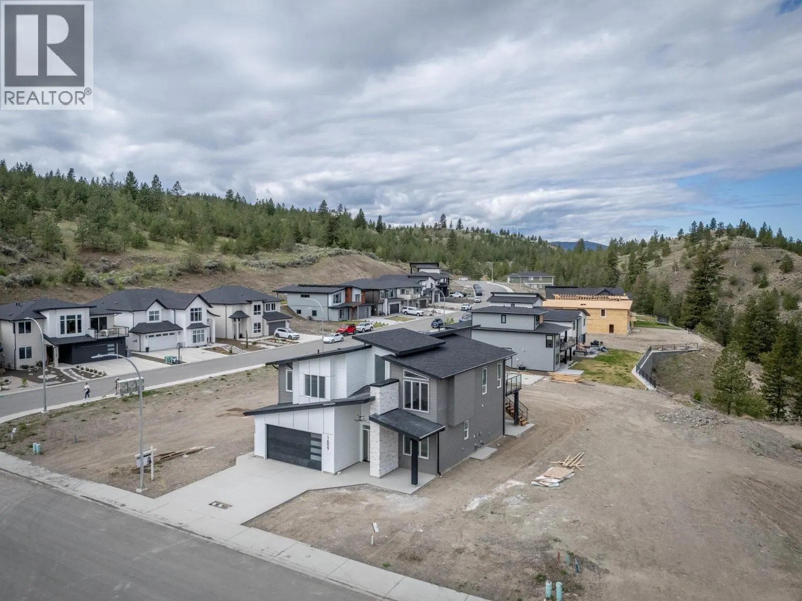 1609 Cordonier Place
