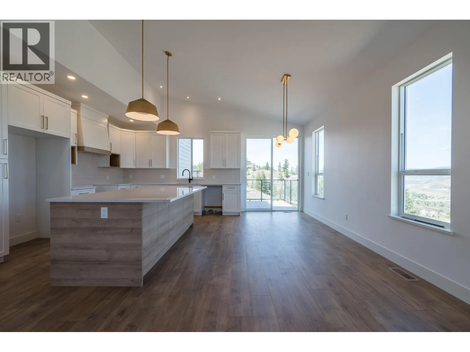 1609 Cordonier Place