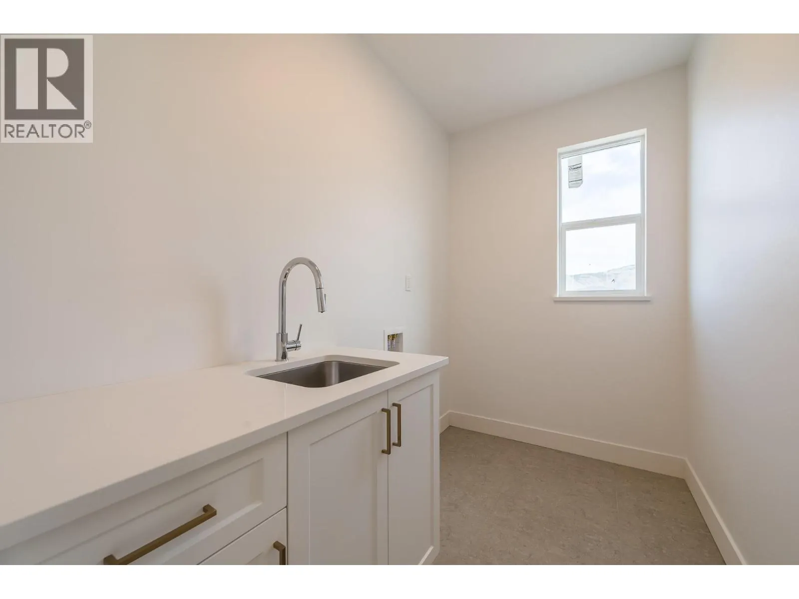 1609 Cordonier Place