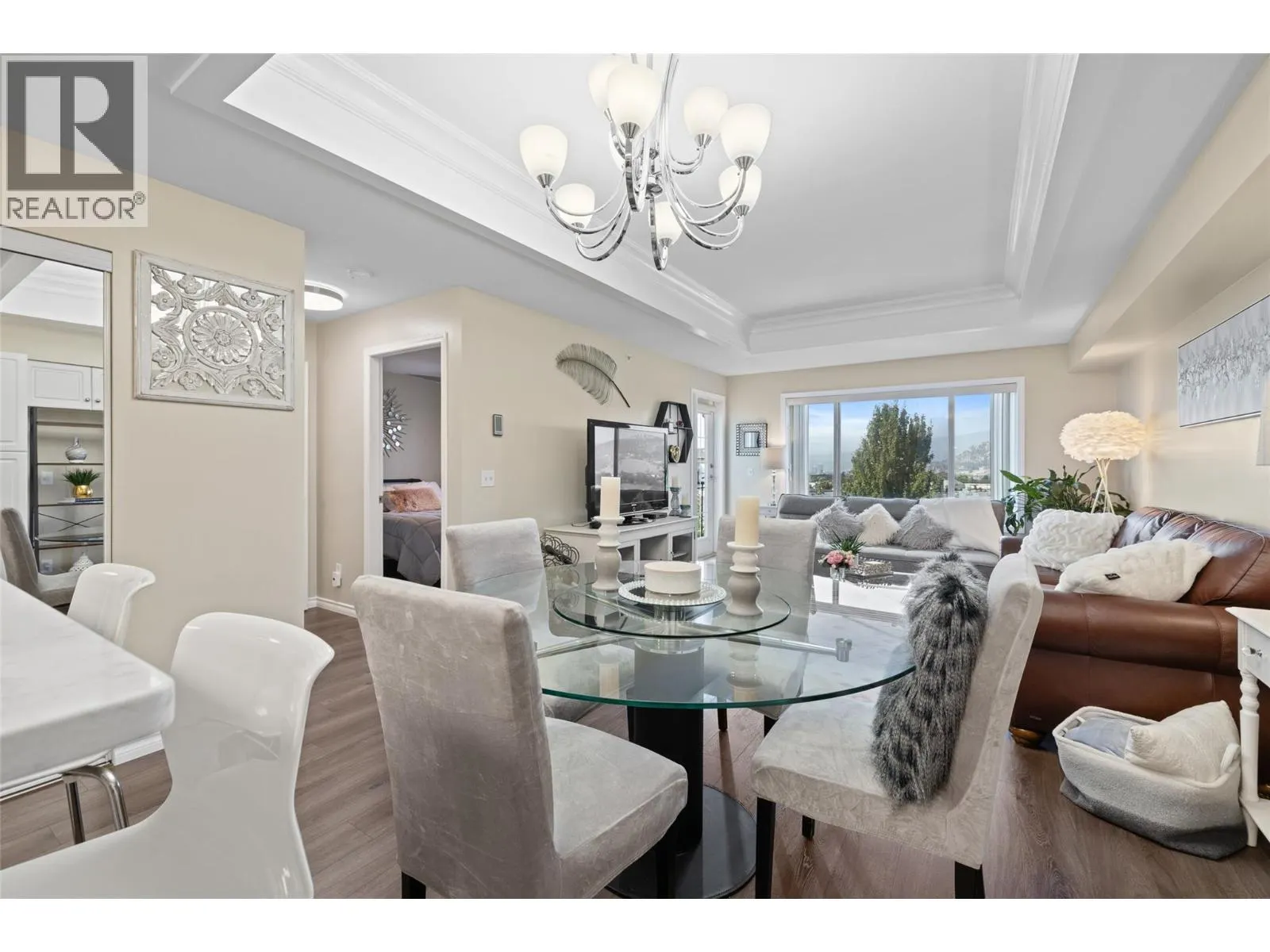 265 Froelich Road Unit# 408
