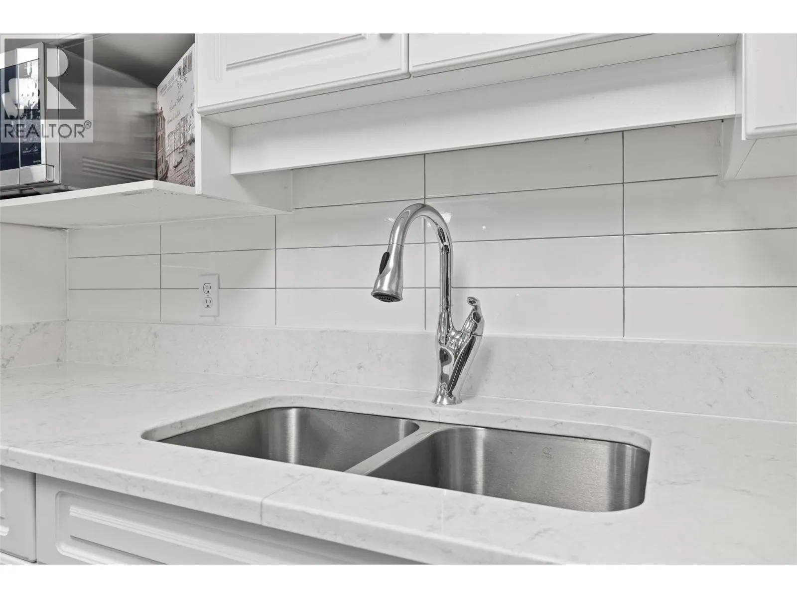 265 Froelich Road Unit# 408