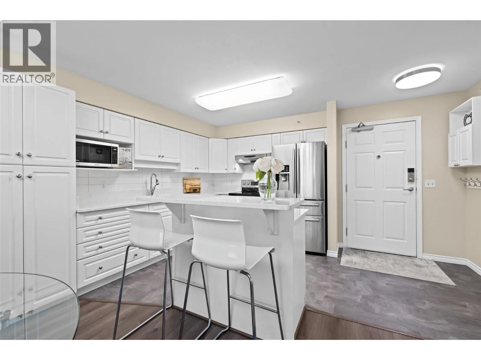 265 Froelich Road Unit# 408