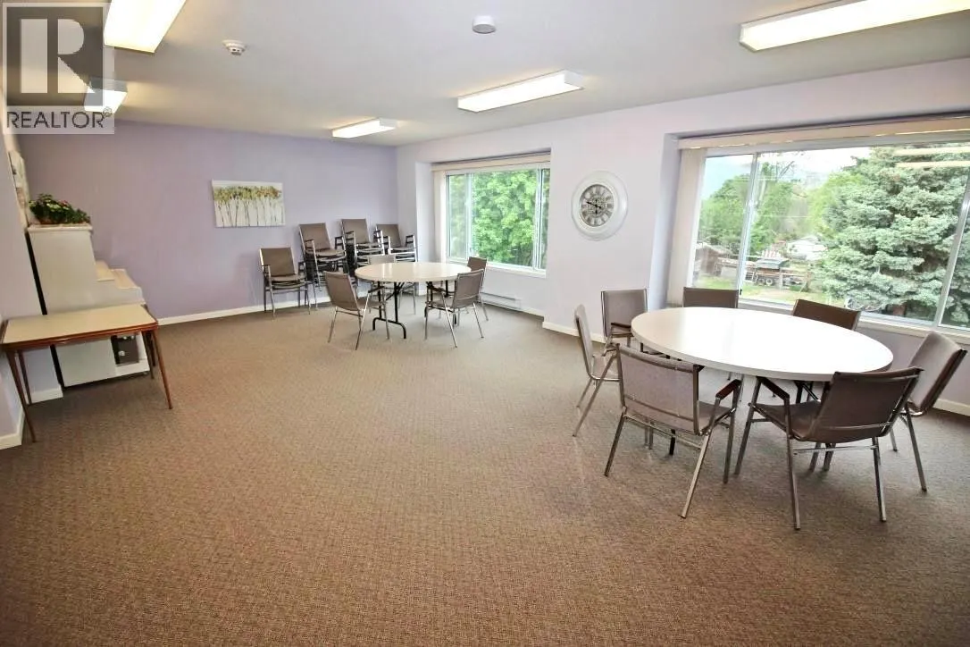 945 Lawrence Avenue Unit# 203