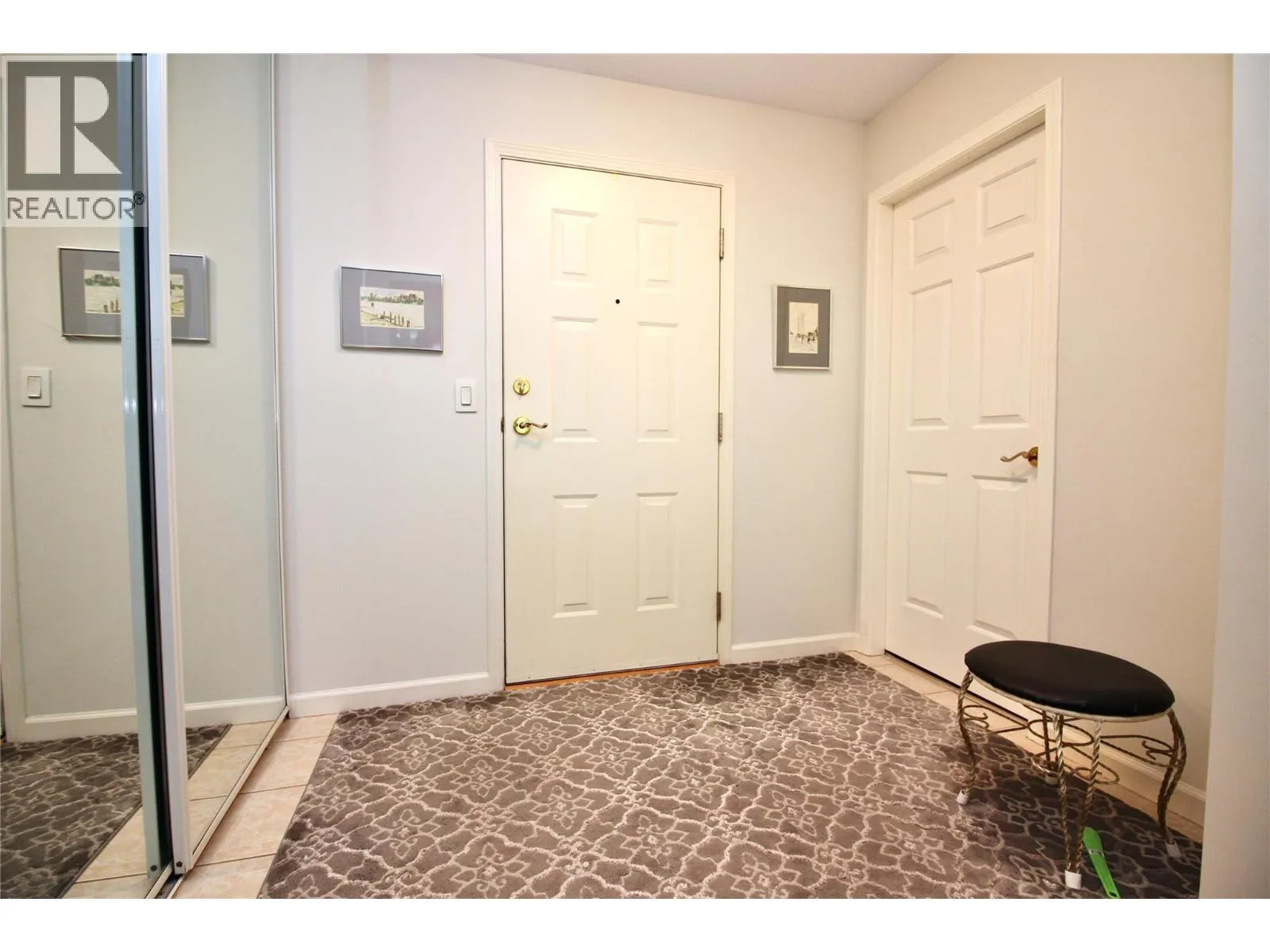 945 Lawrence Avenue Unit# 203