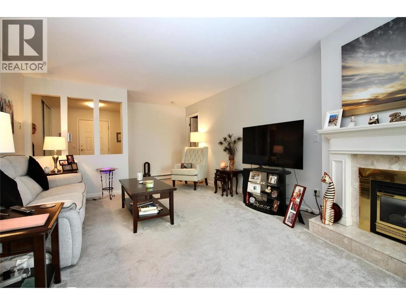 945 Lawrence Avenue Unit# 203