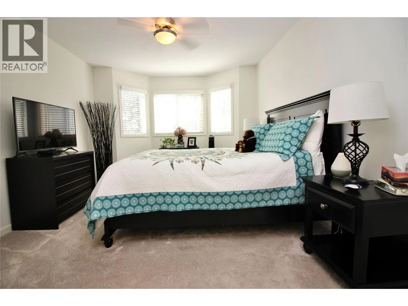 945 Lawrence Avenue Unit# 203