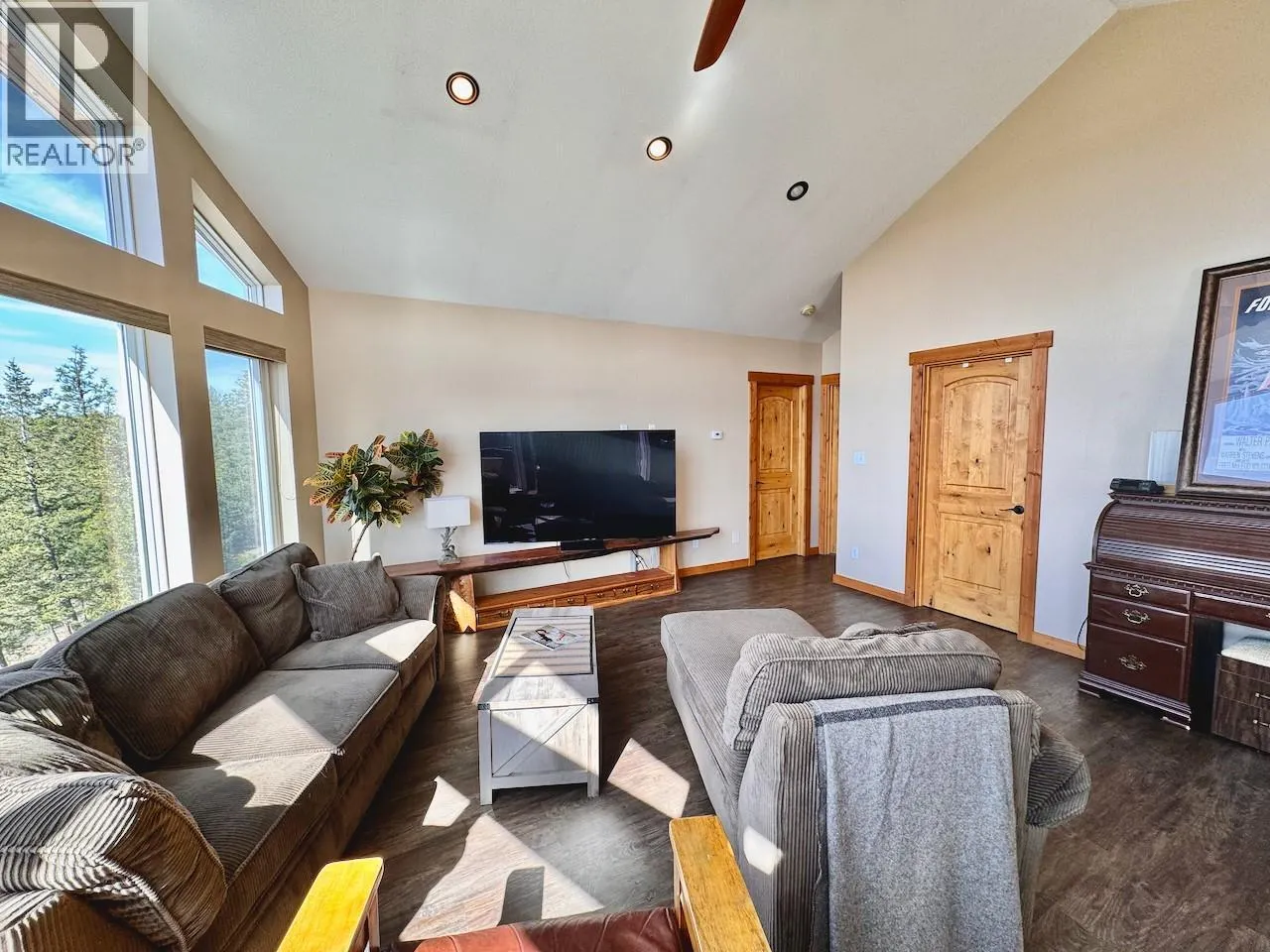 601 RAVEN HILL Road