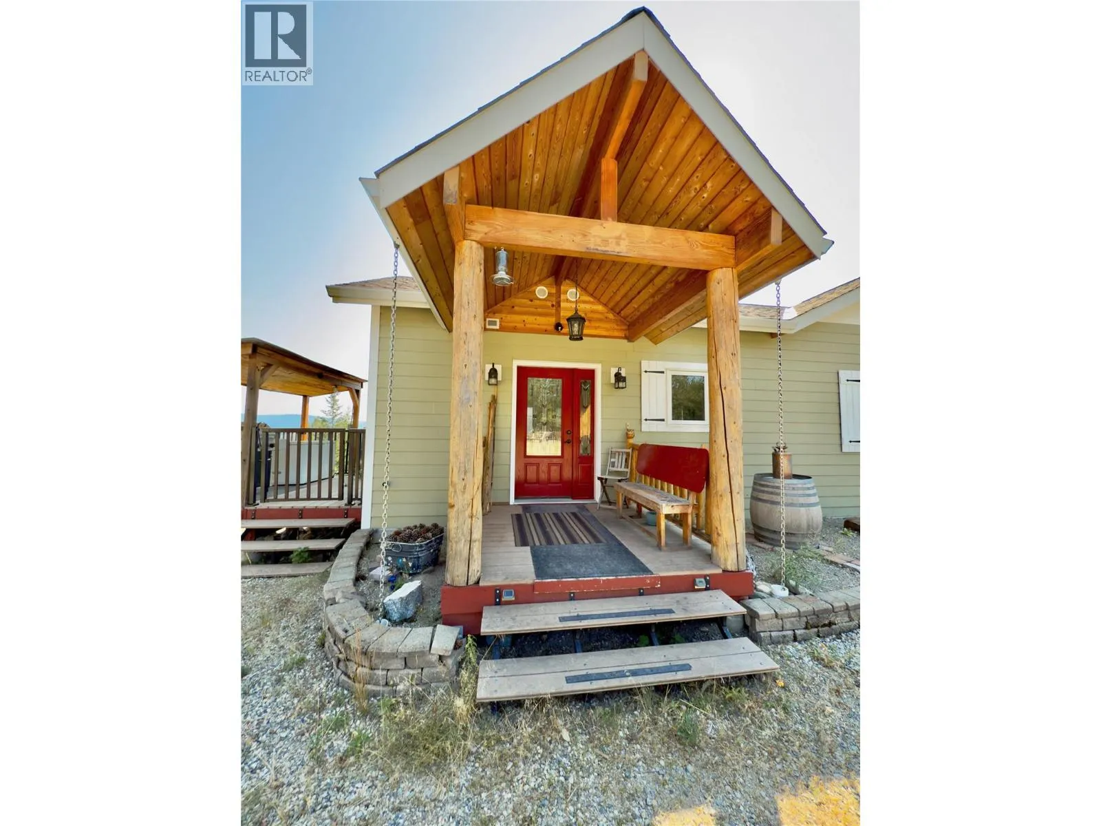 601 RAVEN HILL Road