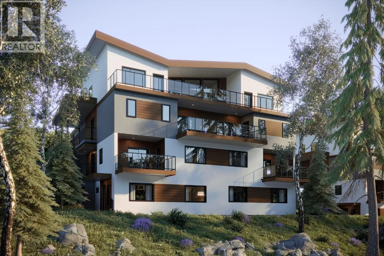 2812 CEDAR Crescent