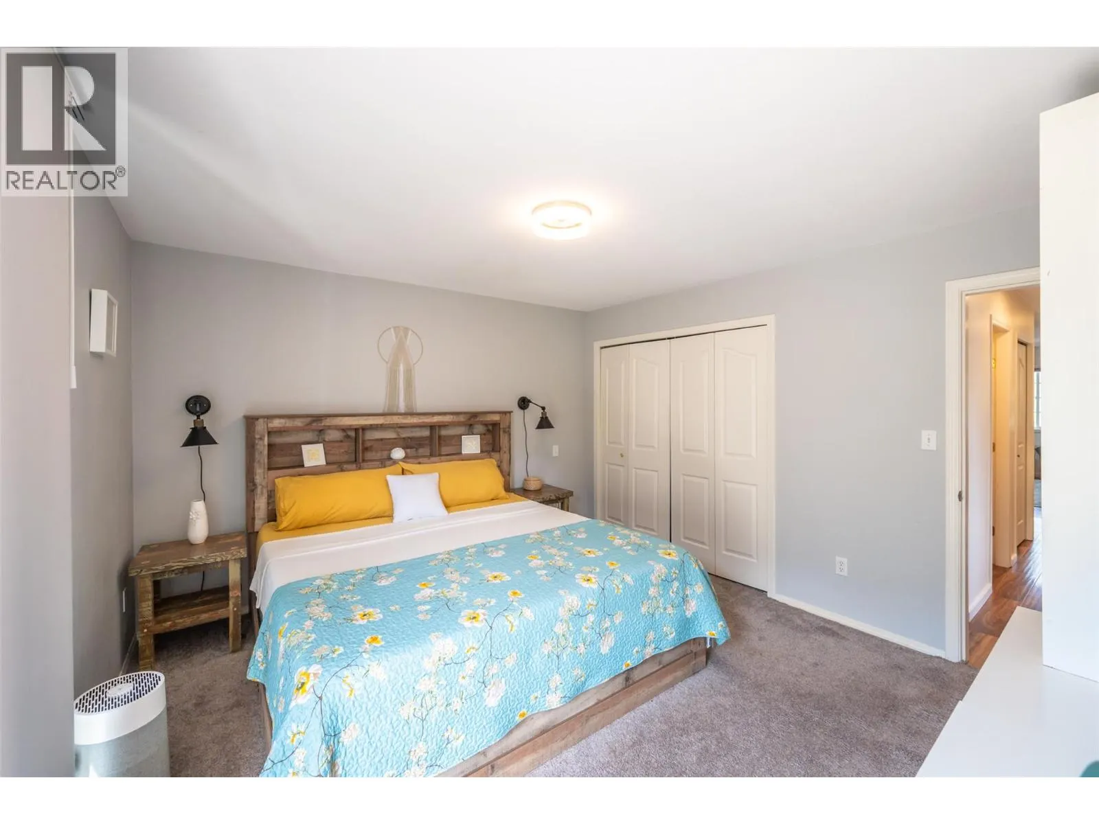 523 10th Avenue Unit# 2