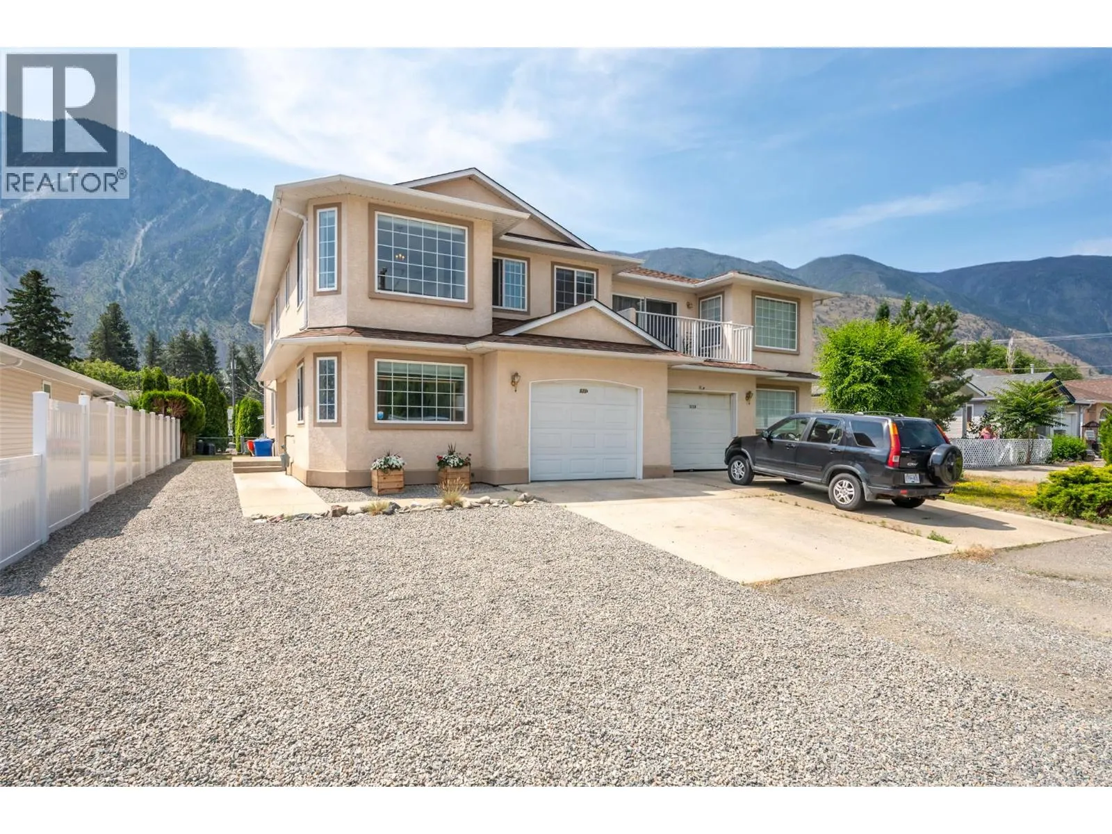 523 10th Avenue Unit# 2