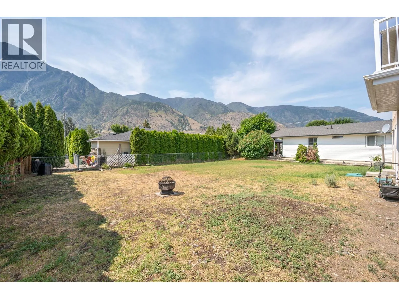 523 10th Avenue Unit# 2