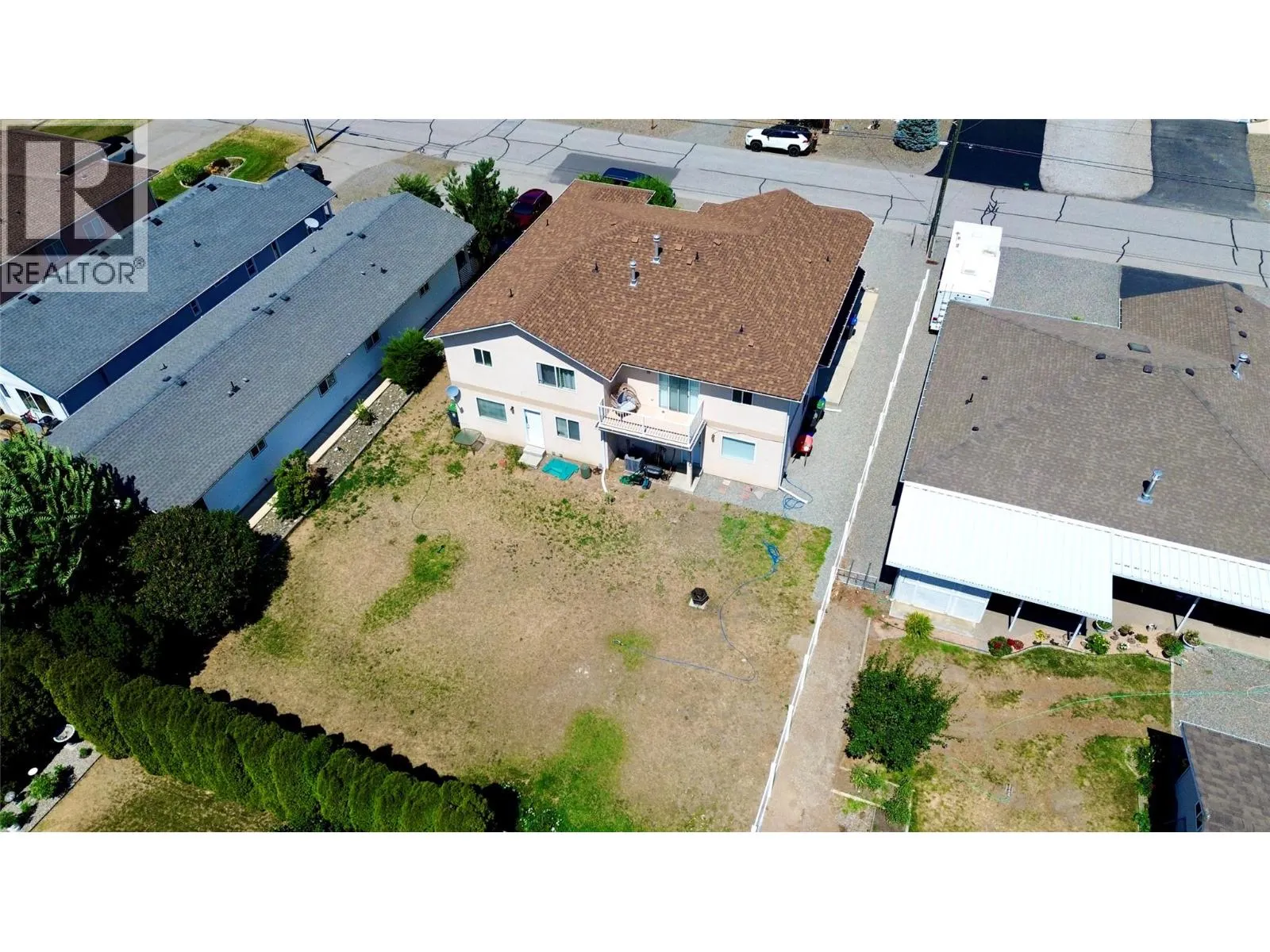 523 10th Avenue Unit# 2
