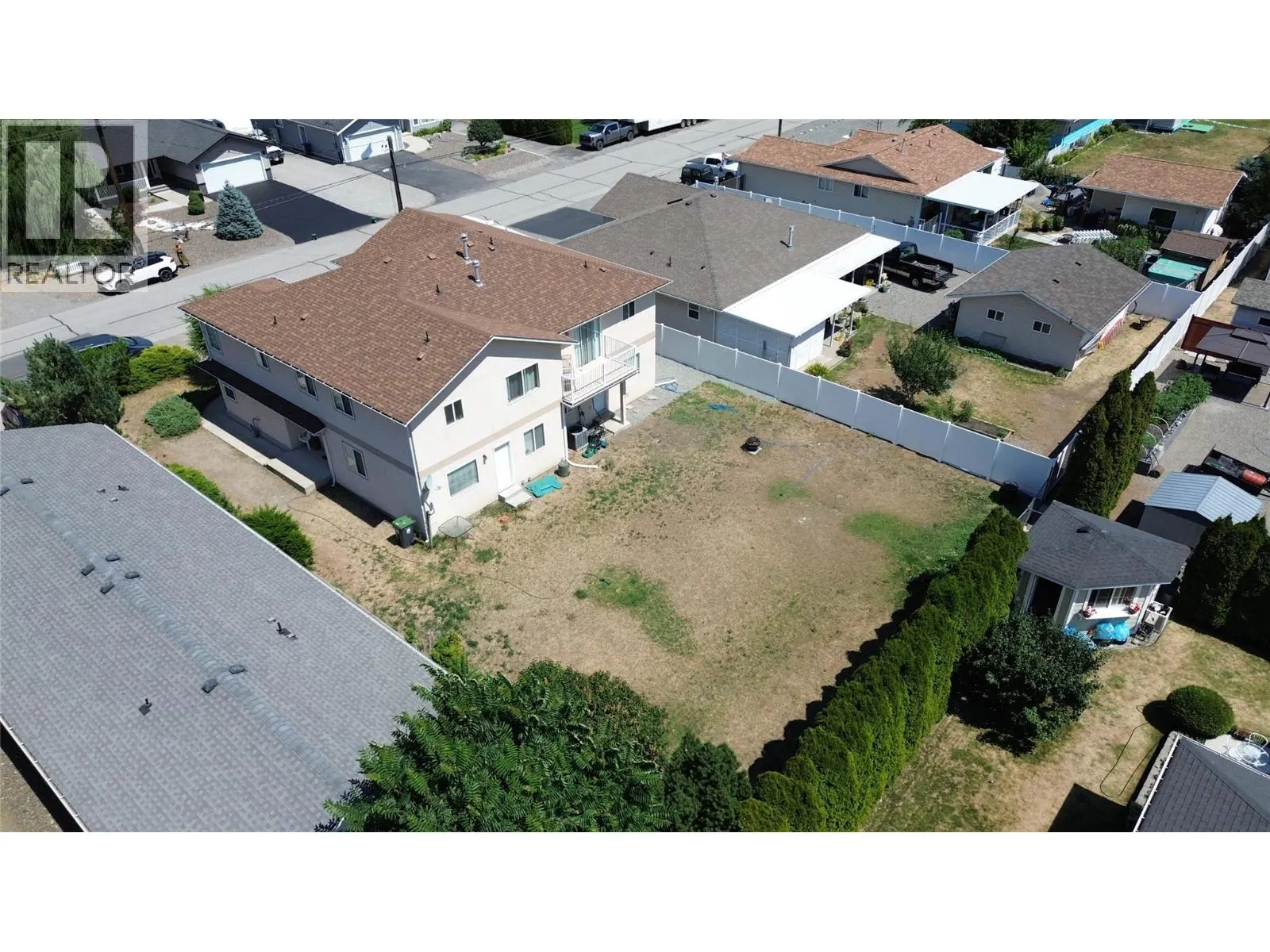 523 10th Avenue Unit# 2