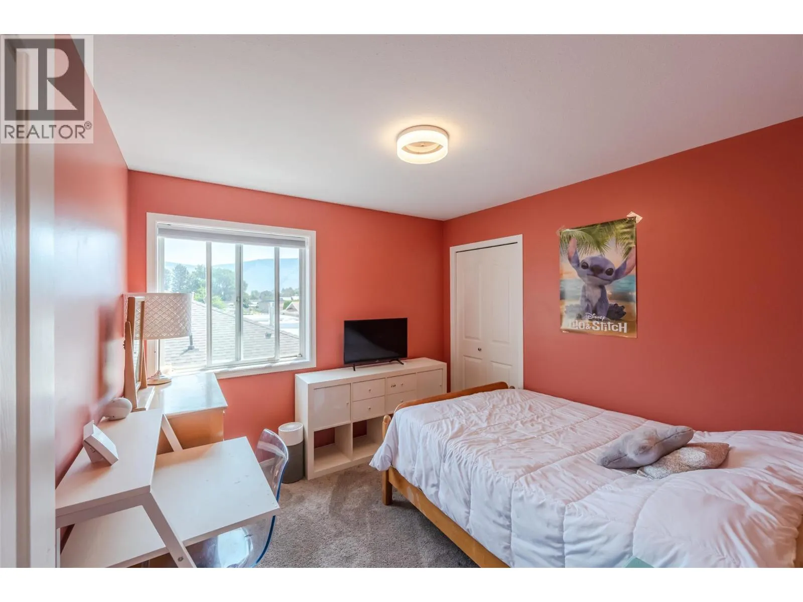 523 10th Avenue Unit# 2