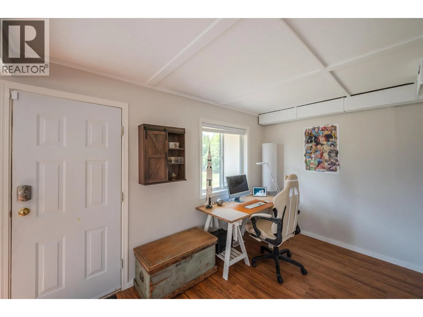 523 10th Avenue Unit# 2