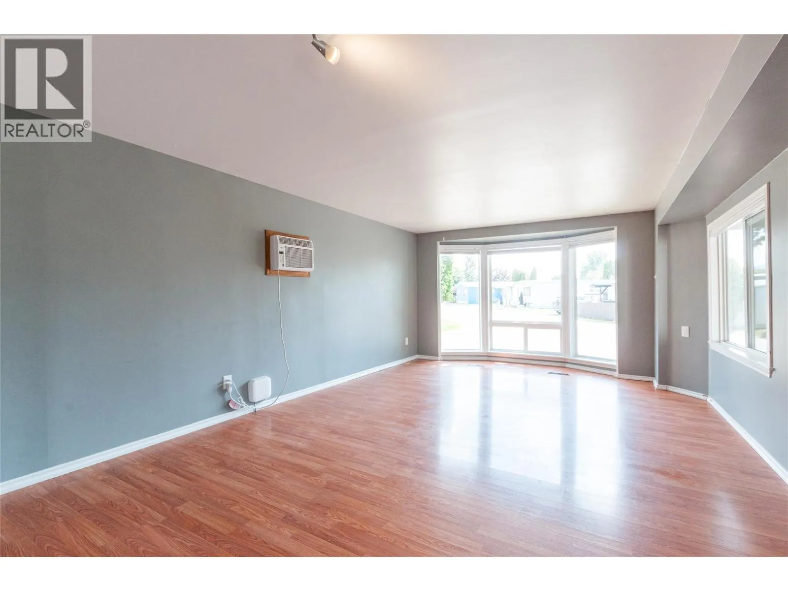 3245 Paris Street Unit# 95