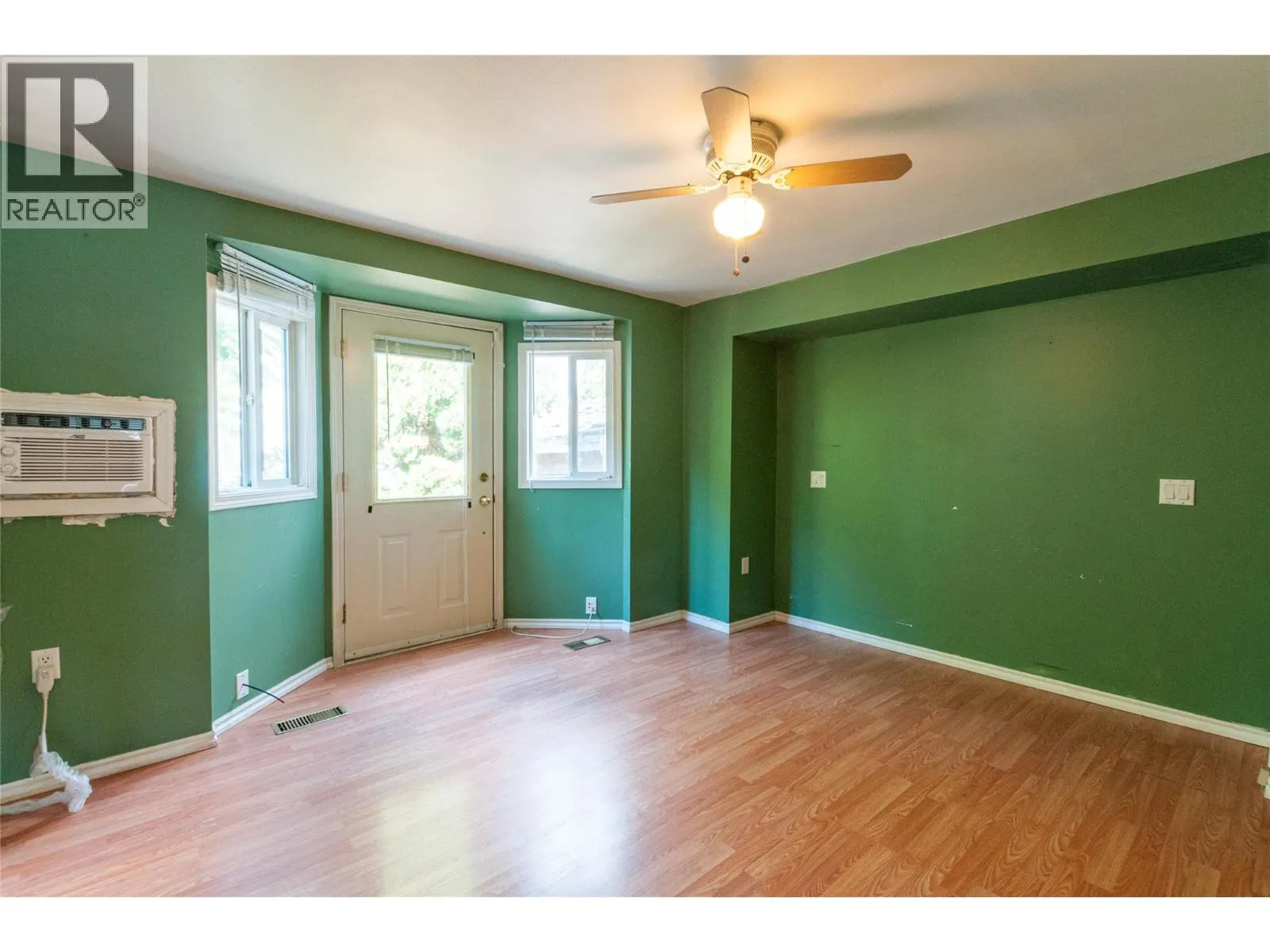 3245 Paris Street Unit# 95