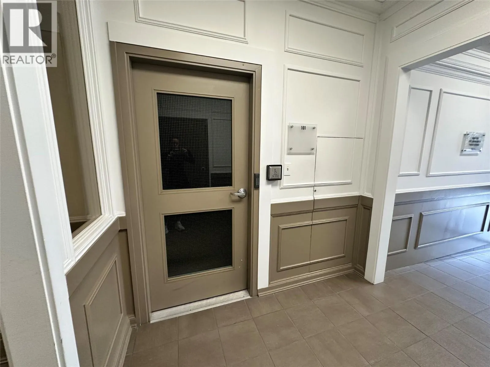1460 Pandosy Street Unit# 101