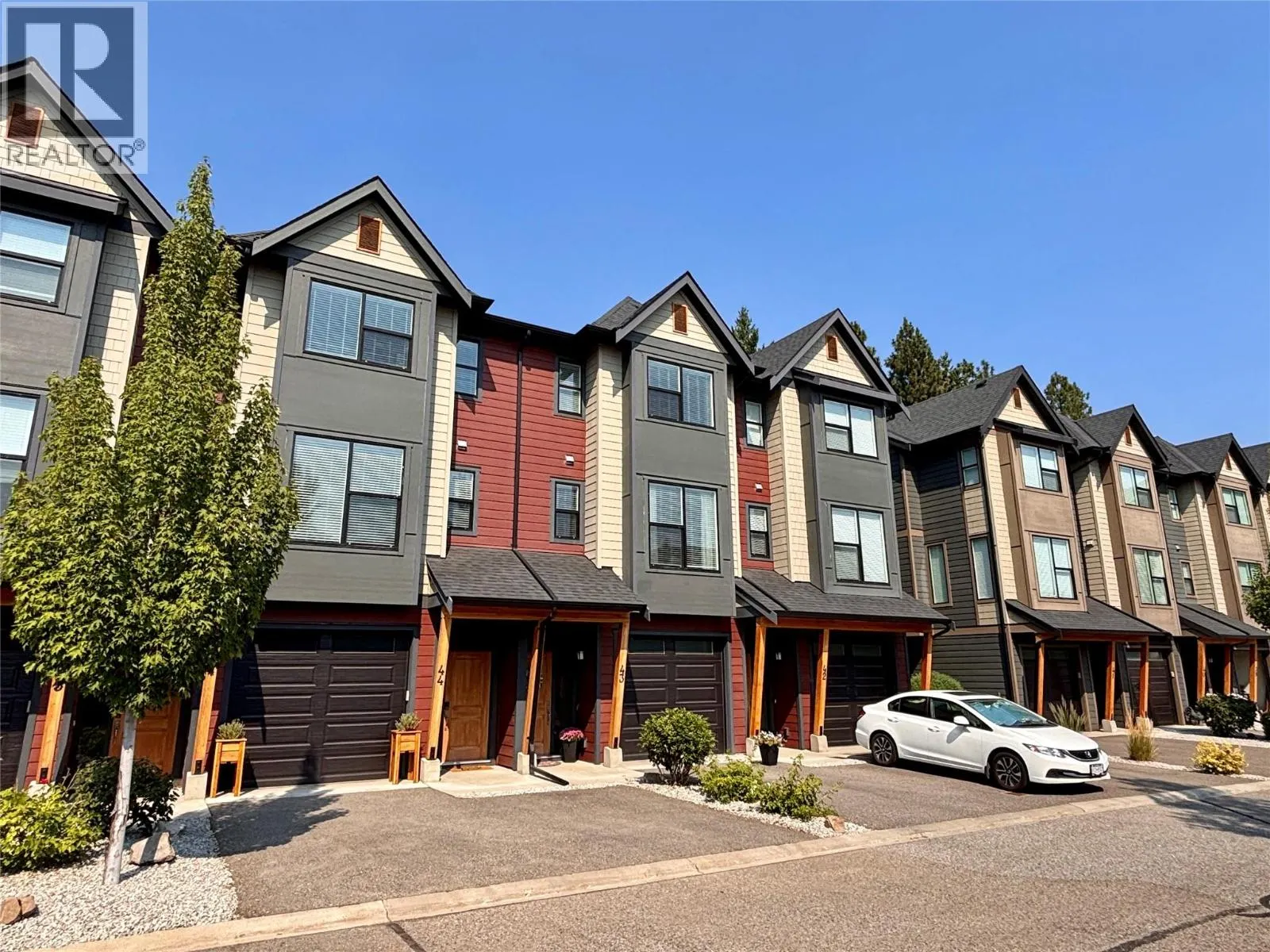 2490 Tuscany Drive Unit# 43