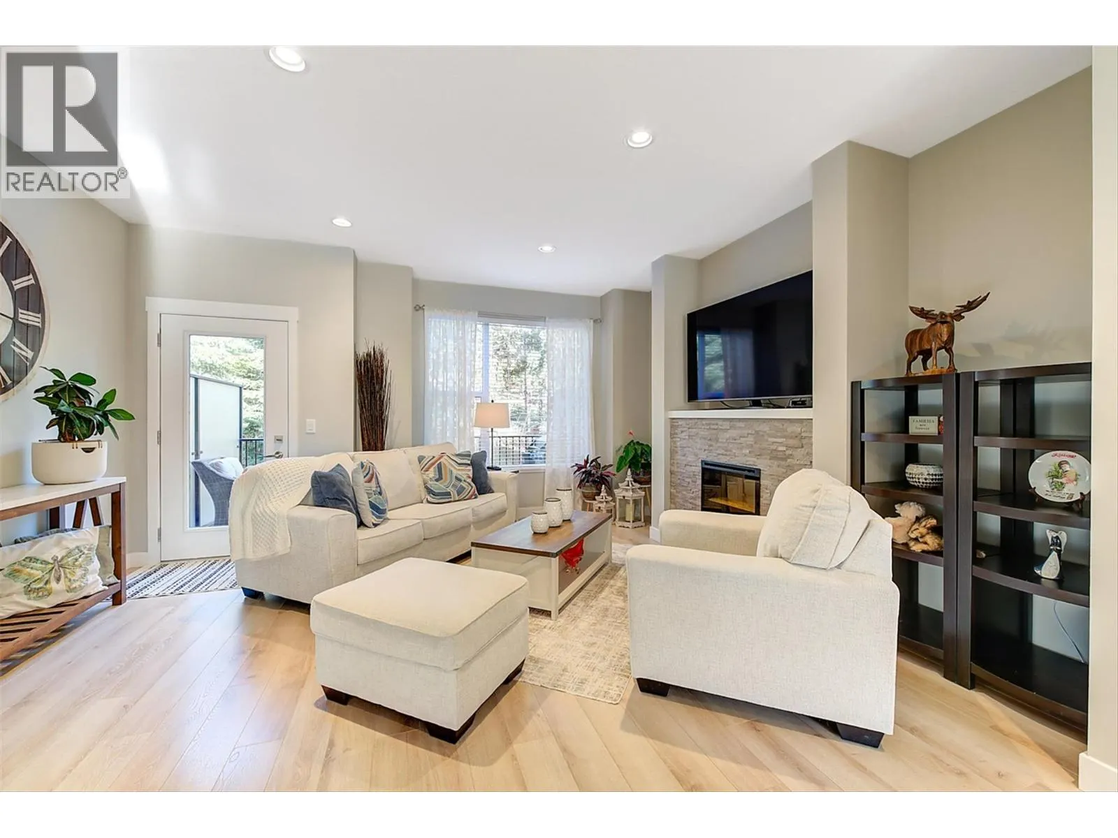 2490 Tuscany Drive Unit# 43