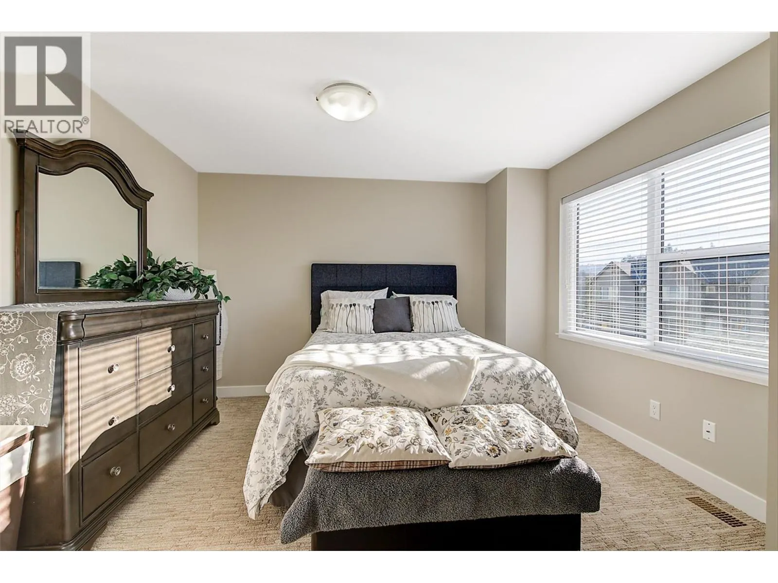 2490 Tuscany Drive Unit# 43