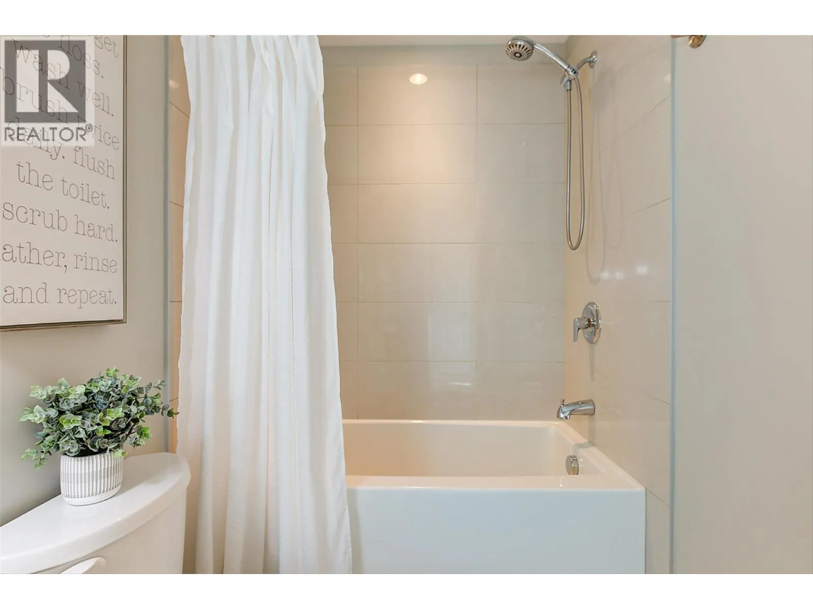 2490 Tuscany Drive Unit# 43