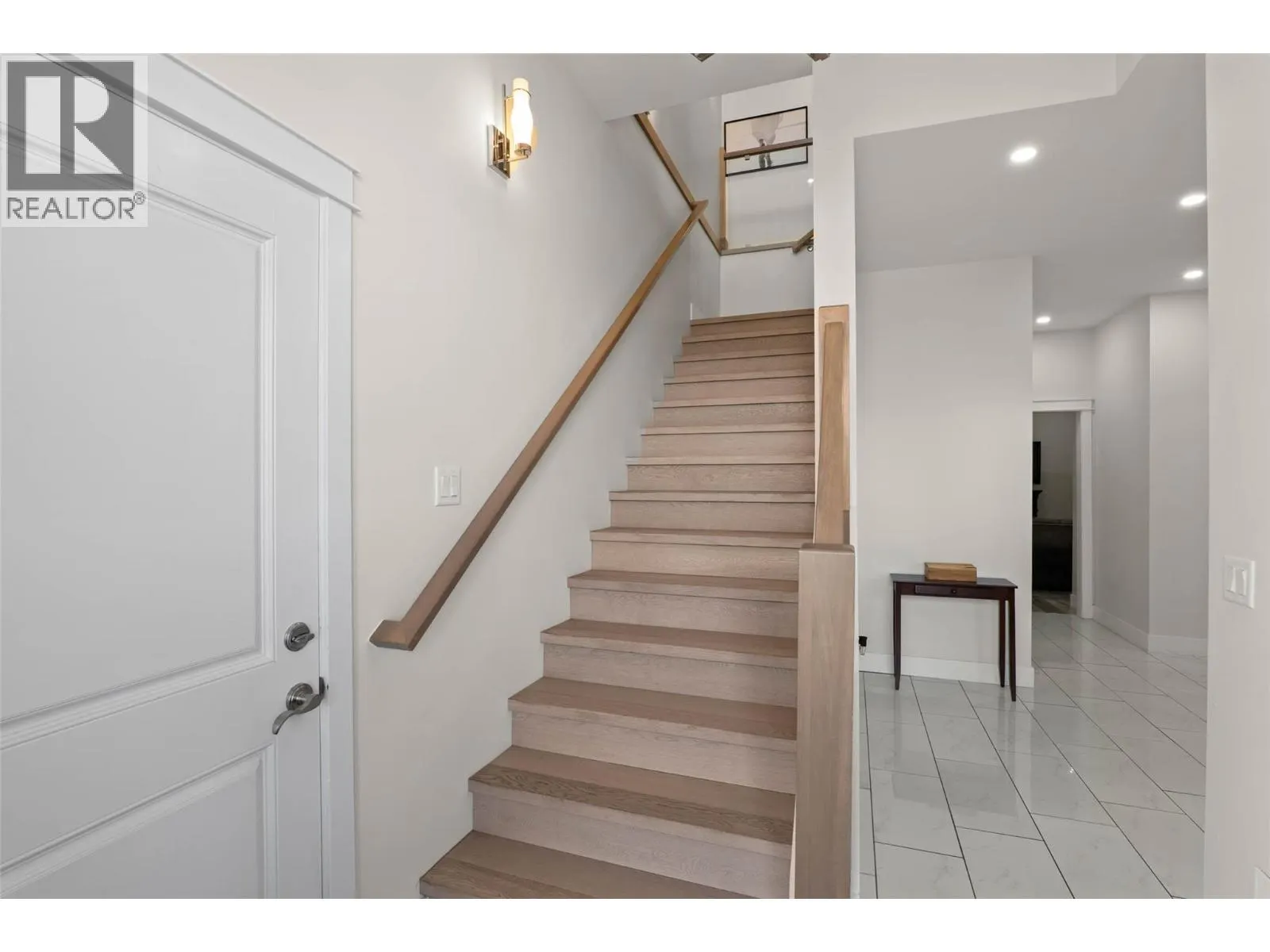 2185 Linfield Drive