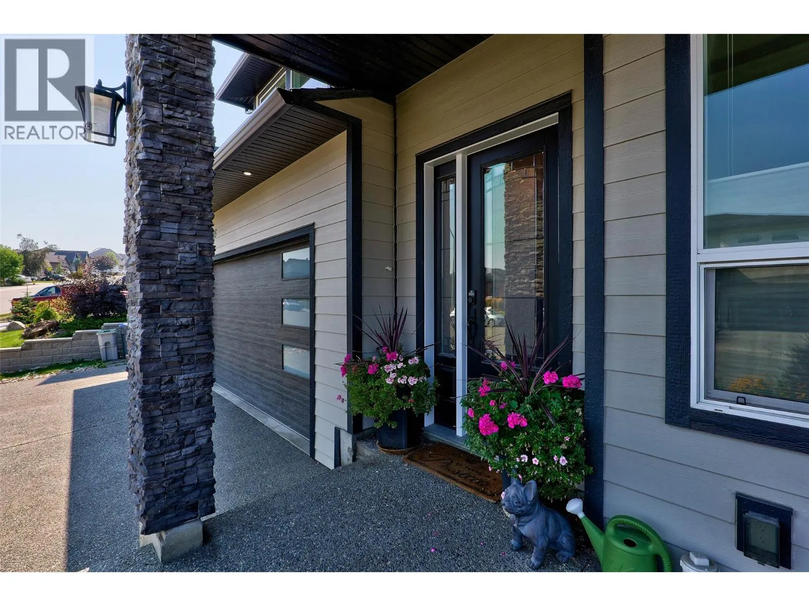 2185 Linfield Drive