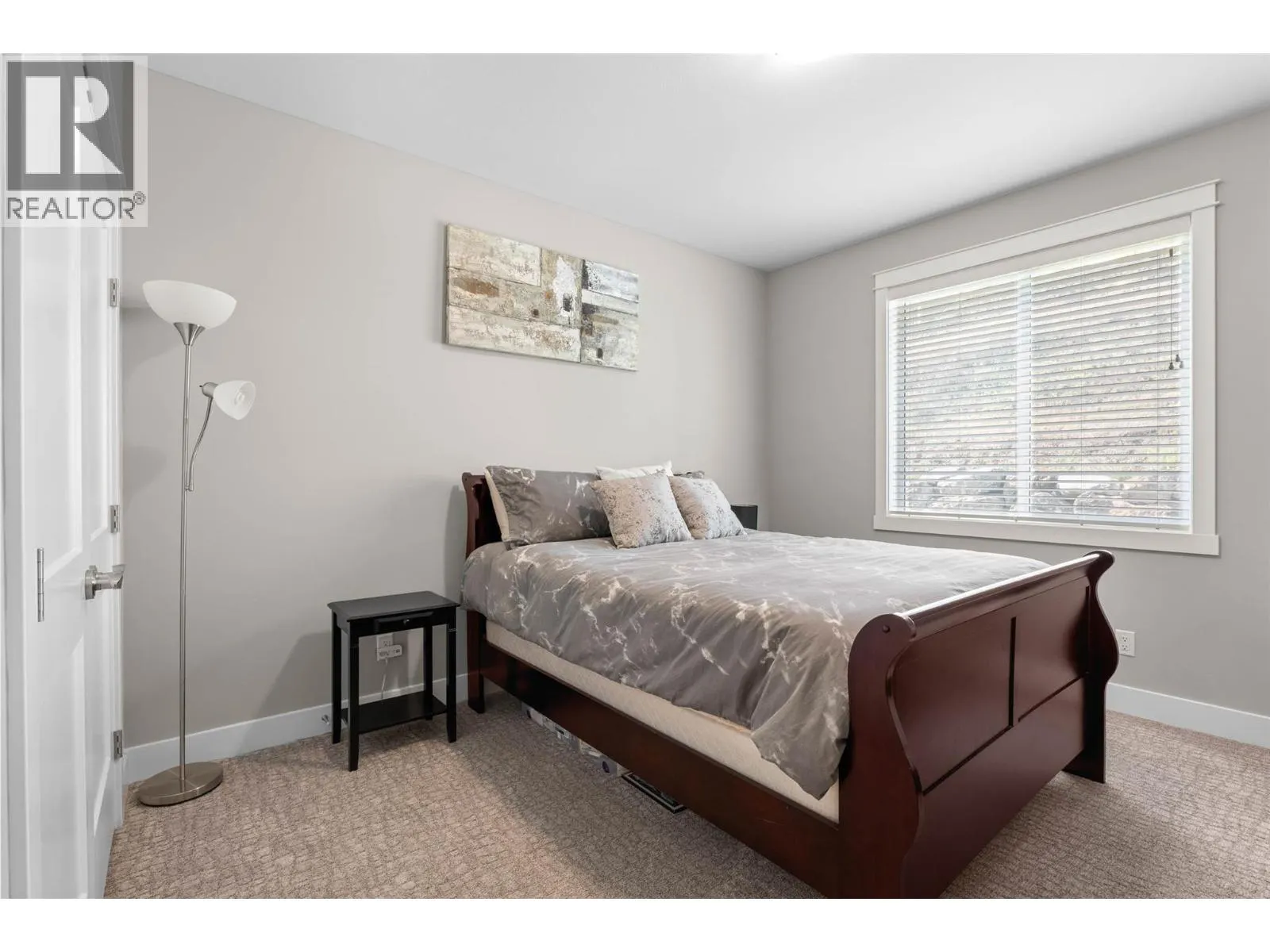 2185 Linfield Drive