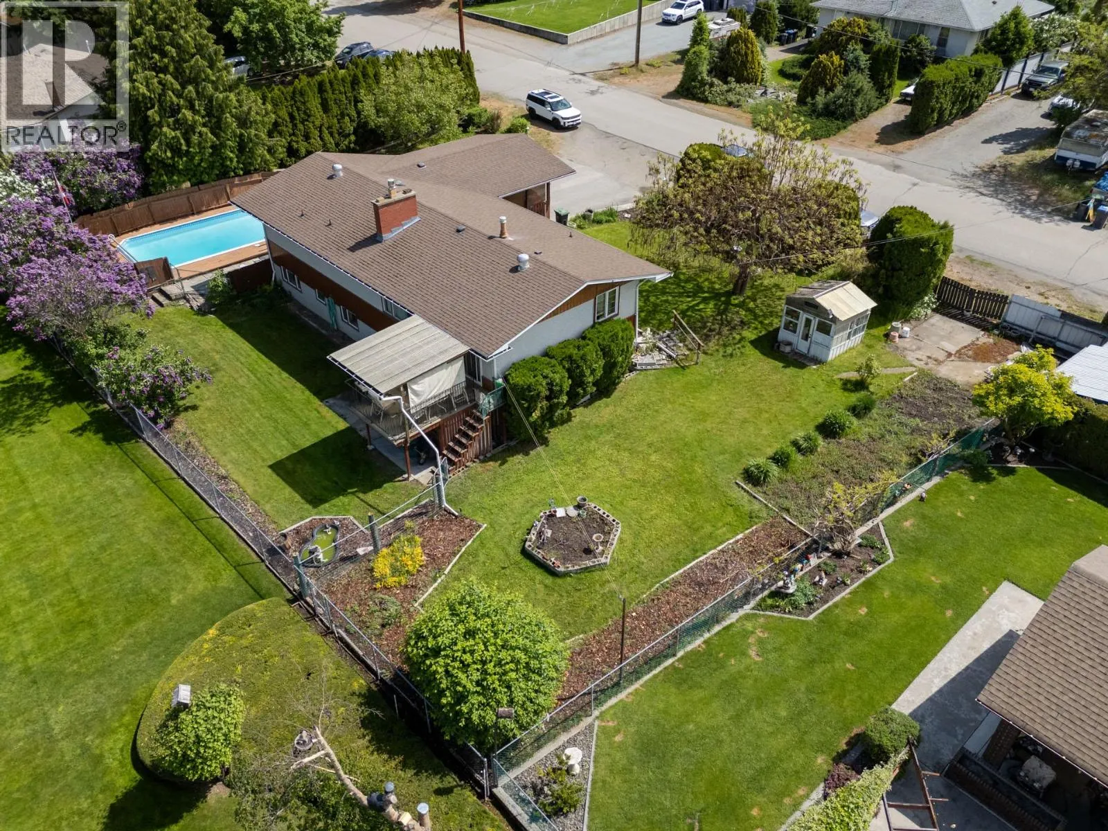 350 Clarissa Road