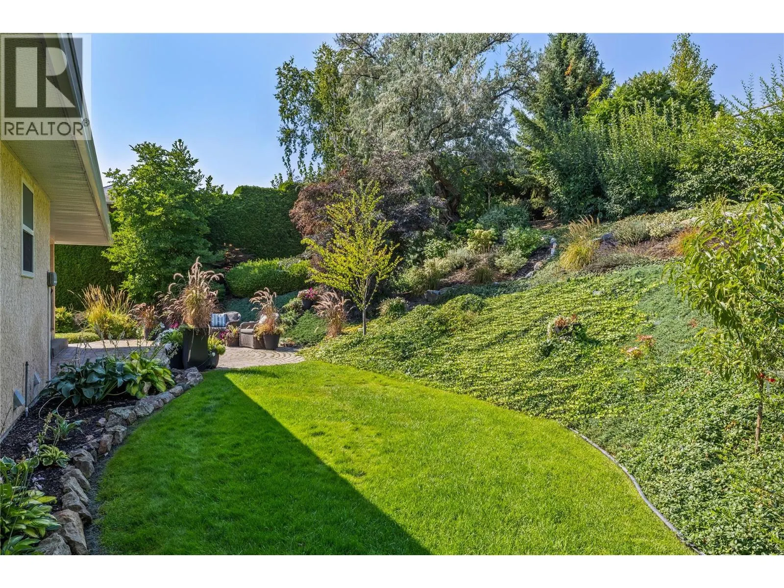 1546 Golden View Drive