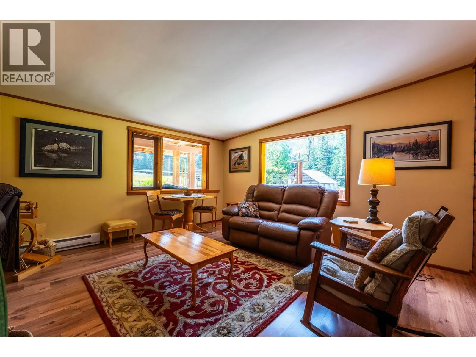 541 Bear Road