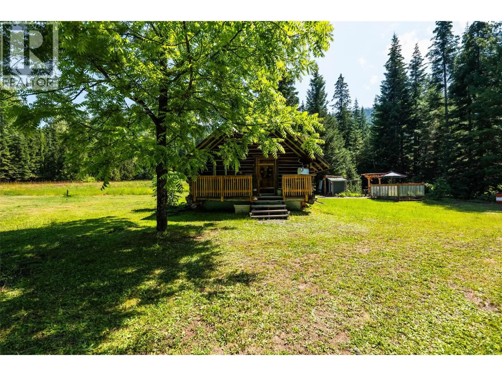 541 Bear Road