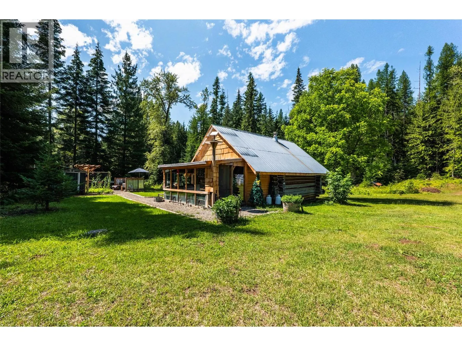 541 Bear Road