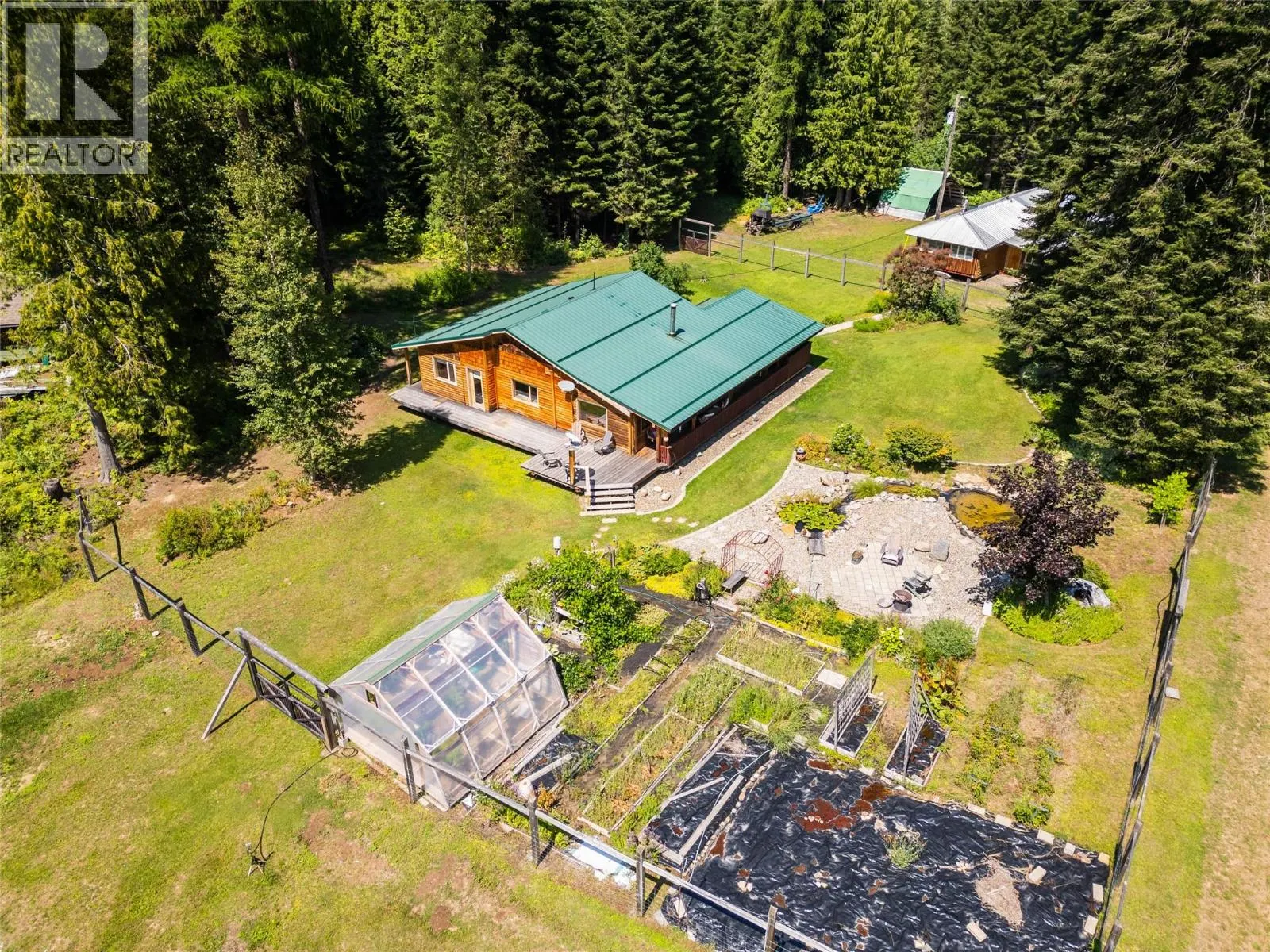 541 Bear Road
