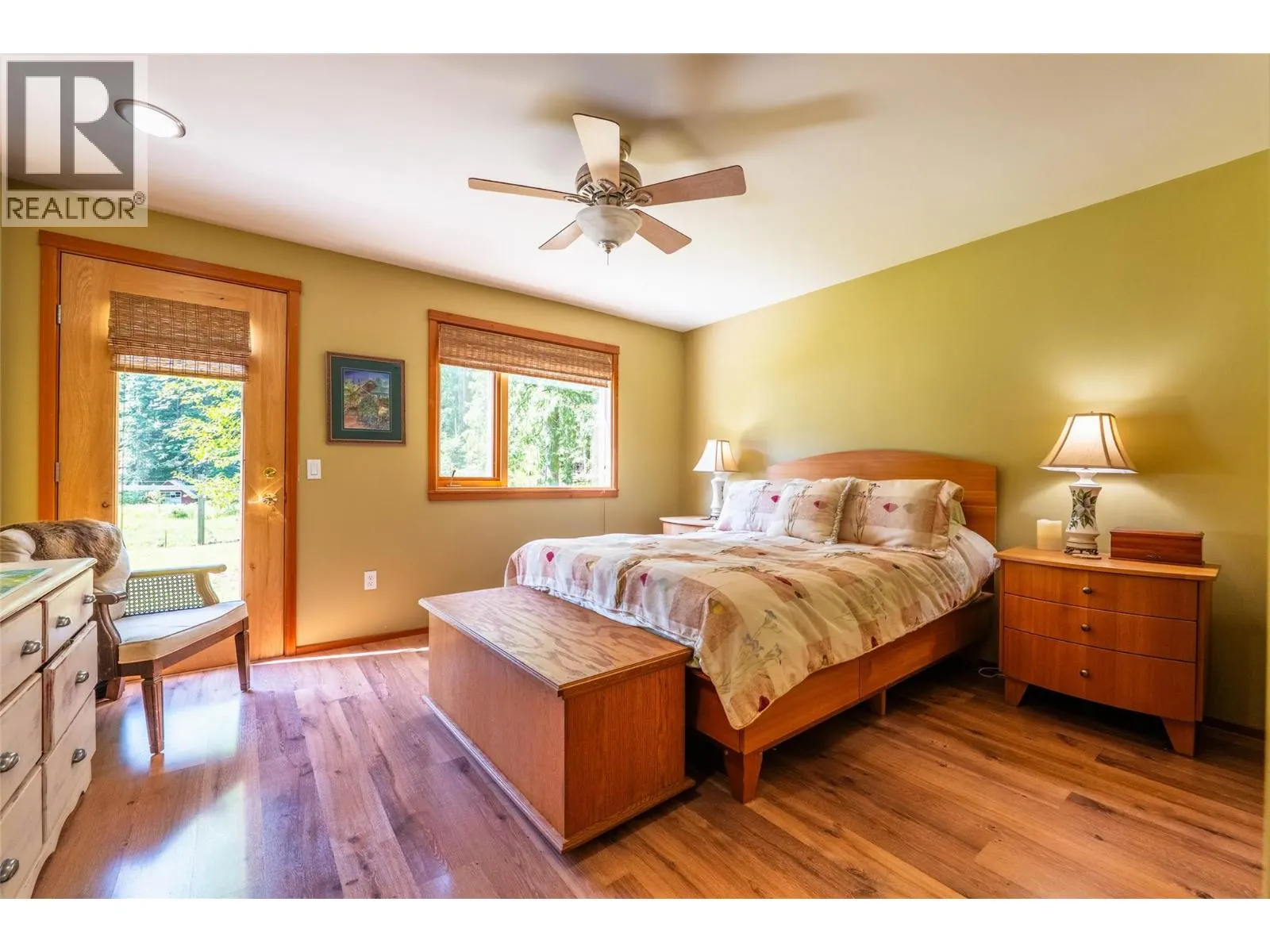541 Bear Road