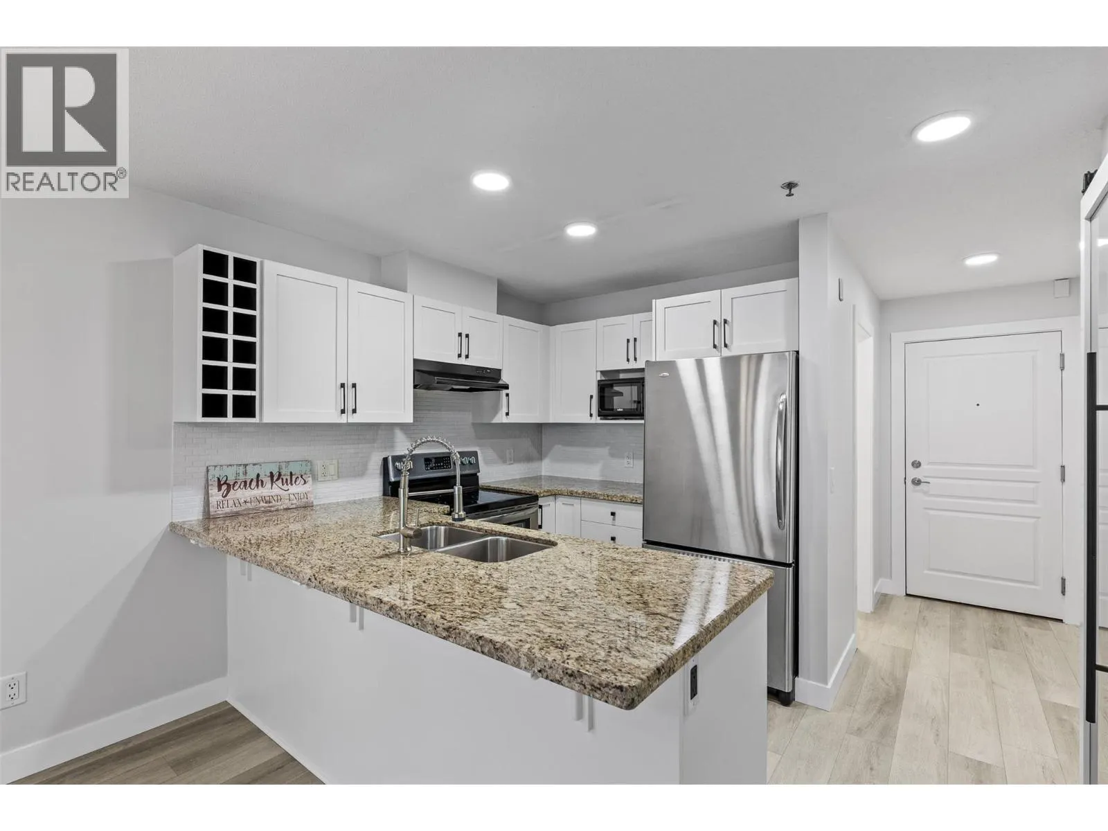 1083 Sunset Drive Unit# 319