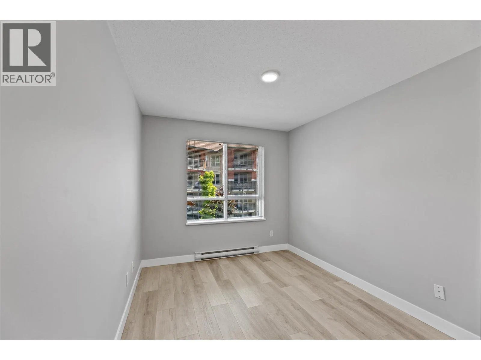 1083 Sunset Drive Unit# 319