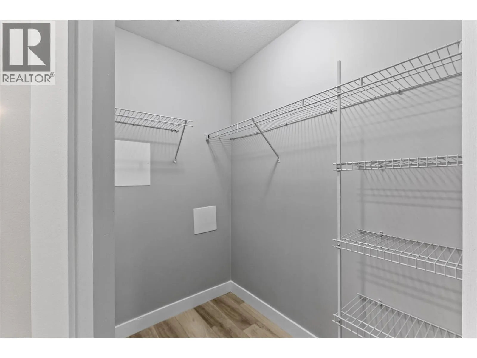 1083 Sunset Drive Unit# 319